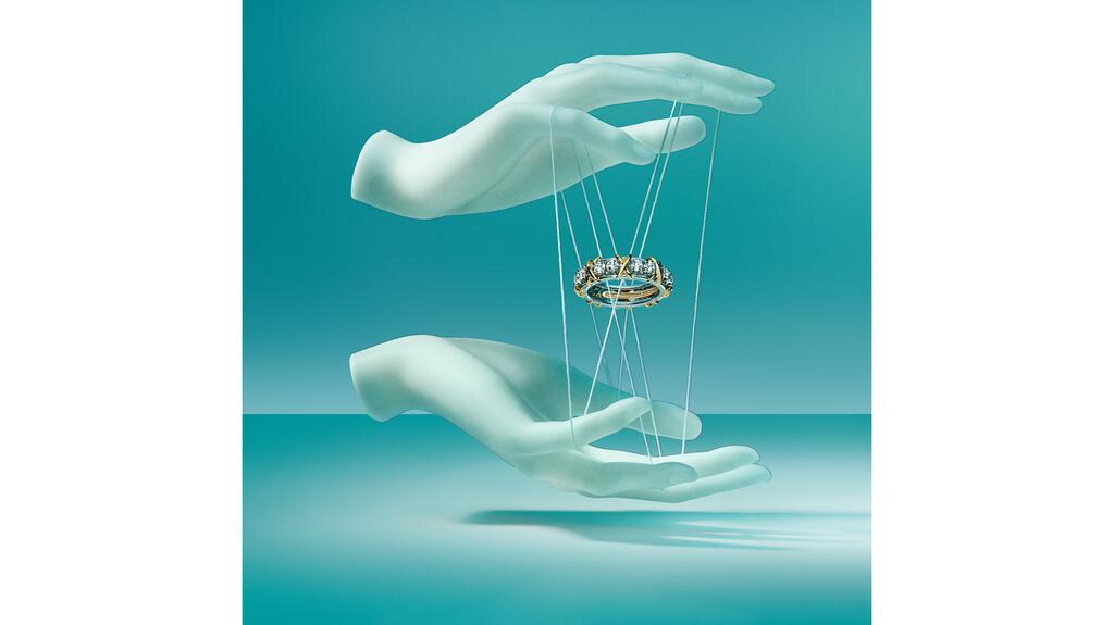 A Jean Schlumberger by Tiffany & Co. “Sixteen Stone” ring featured in the house’s new campaign Jean Schlumberger by Tiffany & Co. Sixteen Stone ring With Love, Since 1837